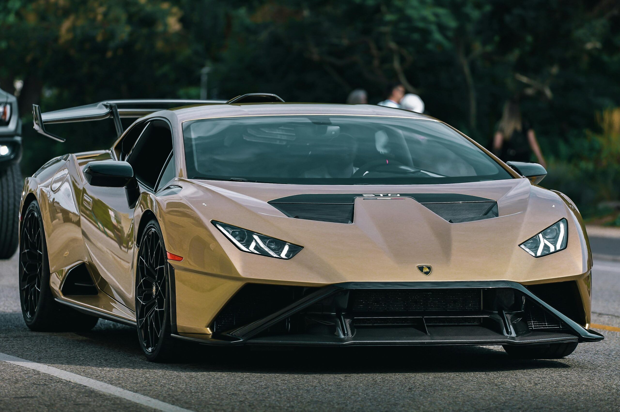 luxury cars for film productions